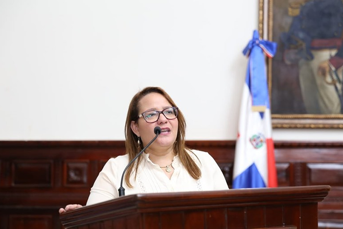 CONANI Realiza Foro de Crianza Positiva de cara a la Campaña Primera Infancia: Inicio de la Vida