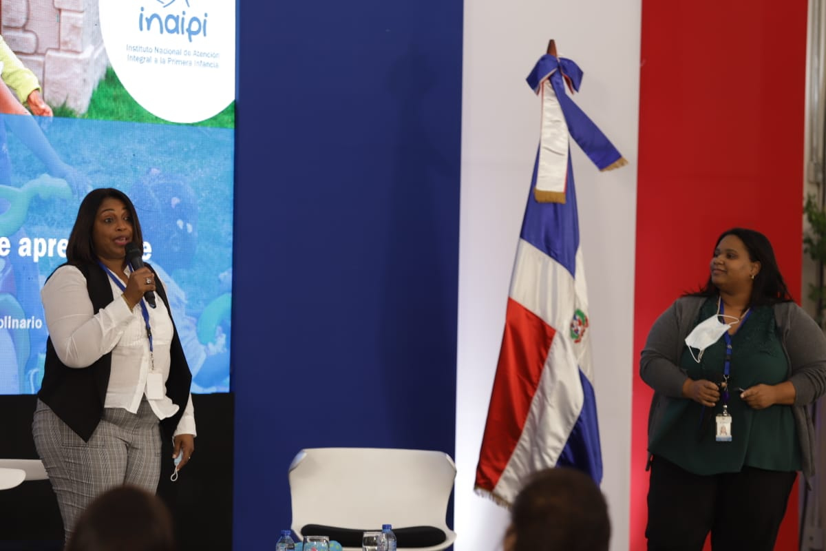 Primera Dama lanza programa “Aprendiendo para la vida” para orientar a padres, madres y tutores