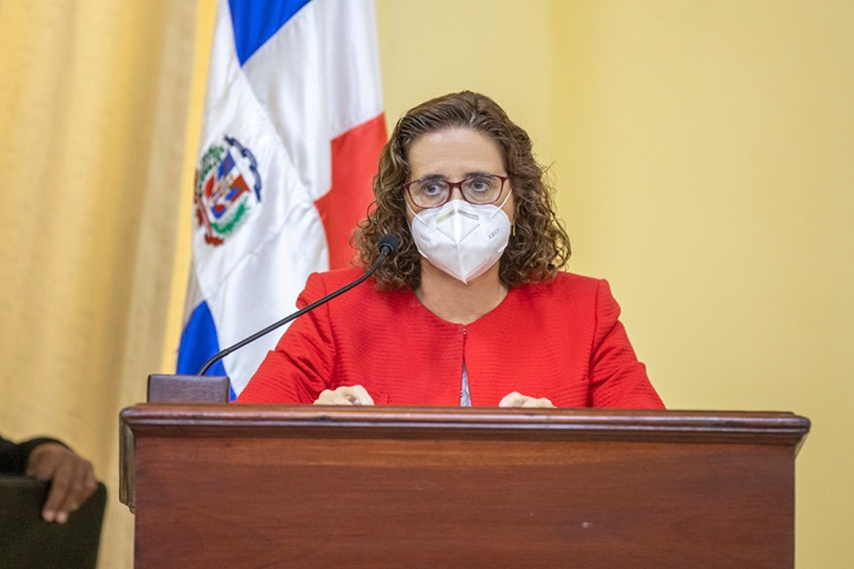 Rosa Elcarte, representante de UNICEF, resaltó que la puesta en marcha del acuerdo permitirá desarrollar acciones para trabajar en la erradicación de la desnutrición infantil, en embarazadas y madres lactantes.