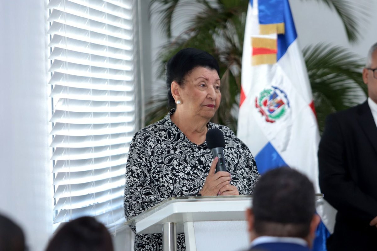 Besaida Manola Santana, directora ejecutiva del INAIPI