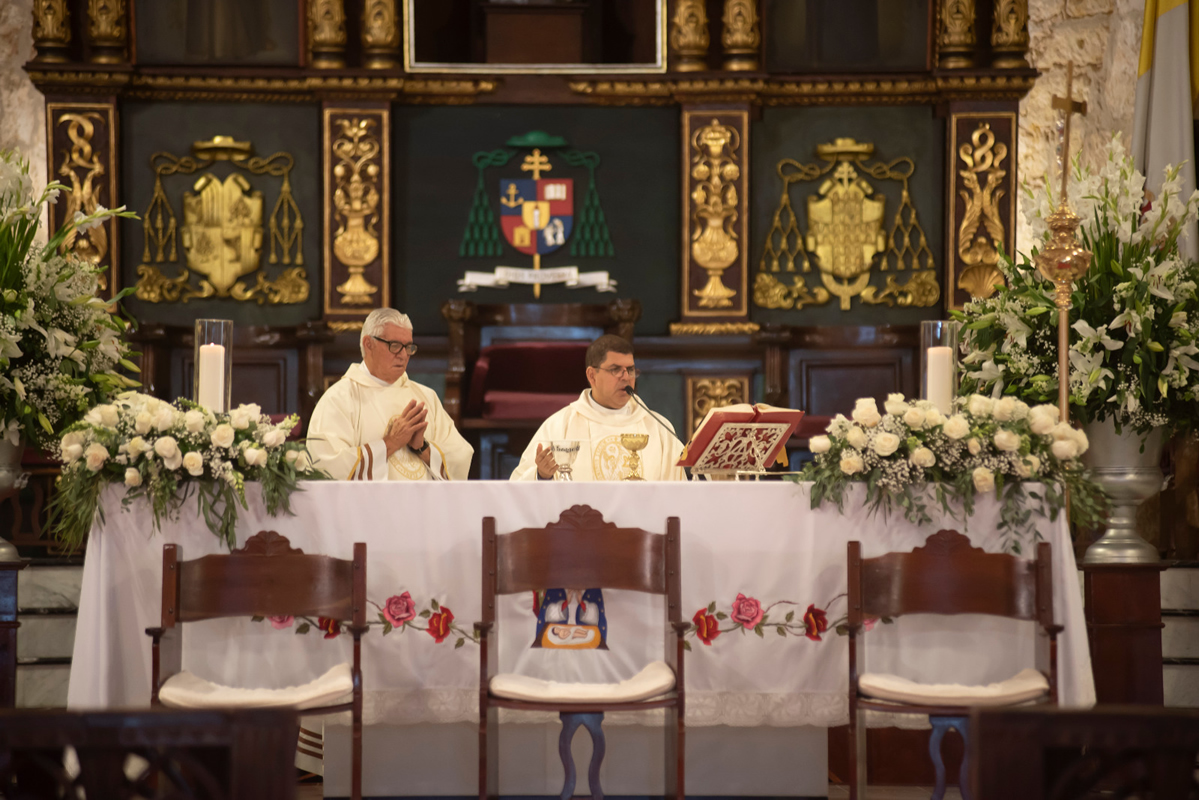 INAIPI celebra décimo aniversario con misa de acción de gracias  Nelson Clark, párroco de la Catedral Primada de América