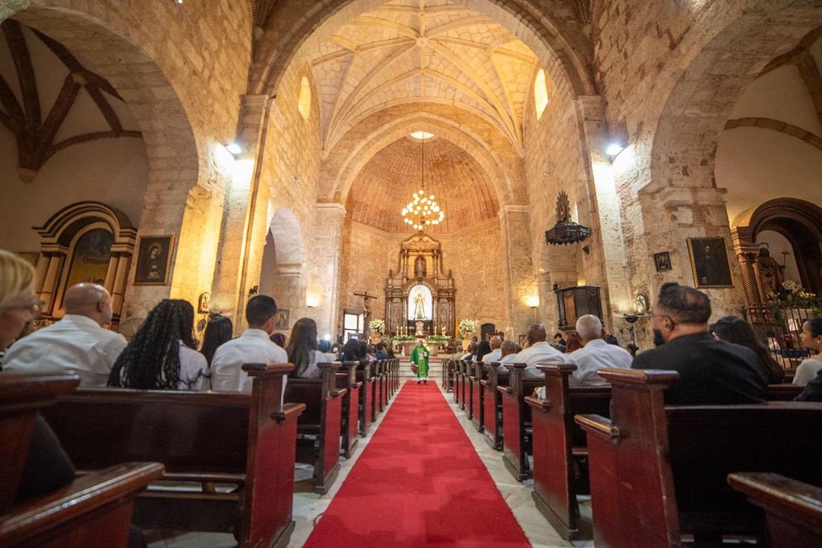 Acción de gracias oficiada en la Iglesia Nuestra Señora de Las Mercedes