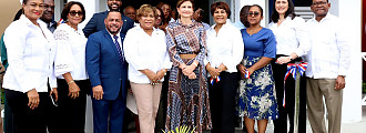 Raquel Peña, vicepresidenta de la República, junto a Josefa Castillo, directora ejecutiva del Instituto Nacional de Atención Integral a la Primera Infancia (INAIPI) encabezaron inauguración del Centro de Atención Integral a la Primera Infancia (CAIPI) “El Castillo”